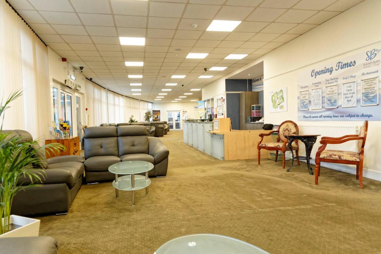 Sand Bay Holiday Village - Adults Only Weston-super-Mare Eksteriør billede