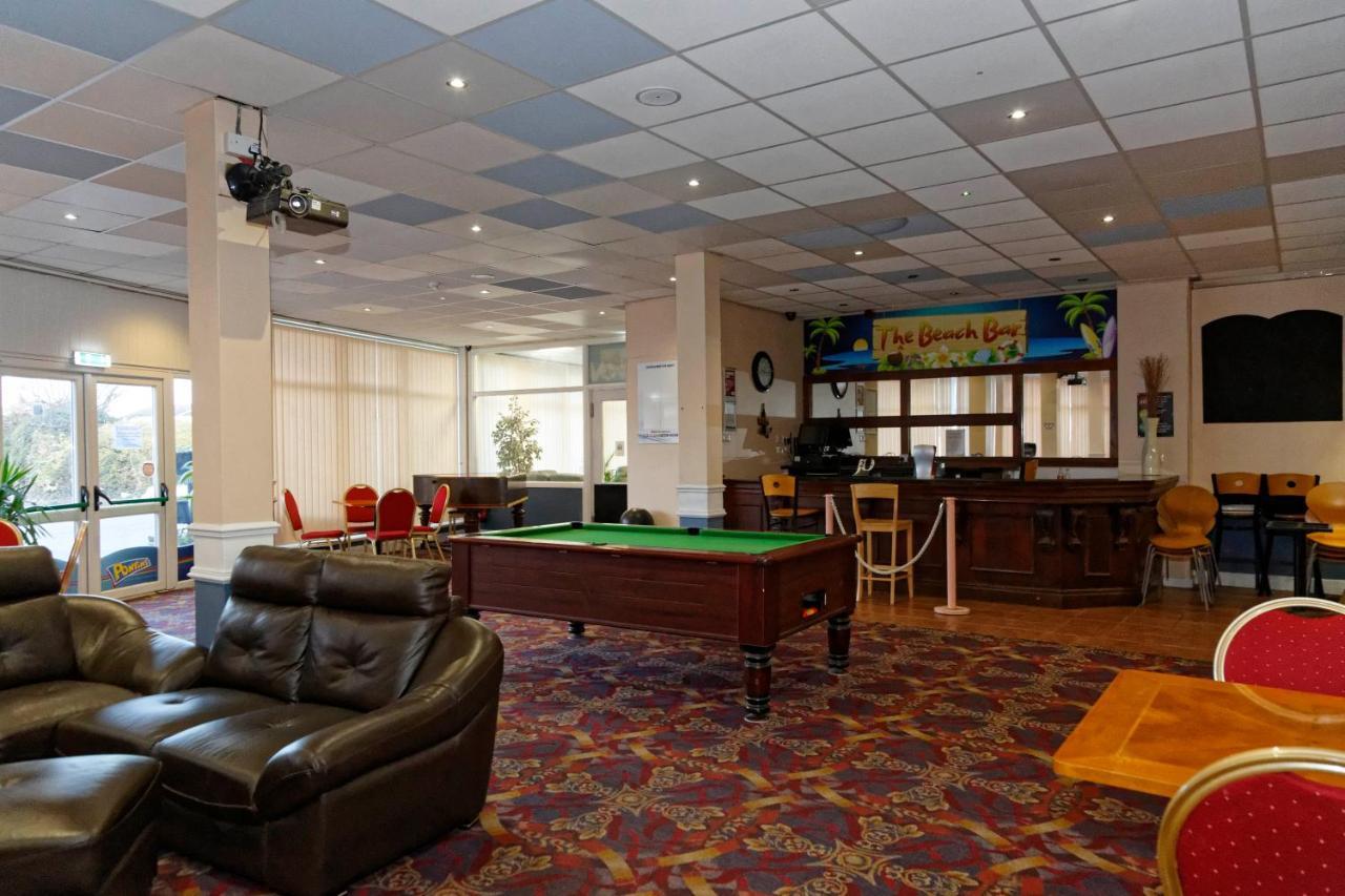 Sand Bay Holiday Village - Adults Only Weston-super-Mare Eksteriør billede