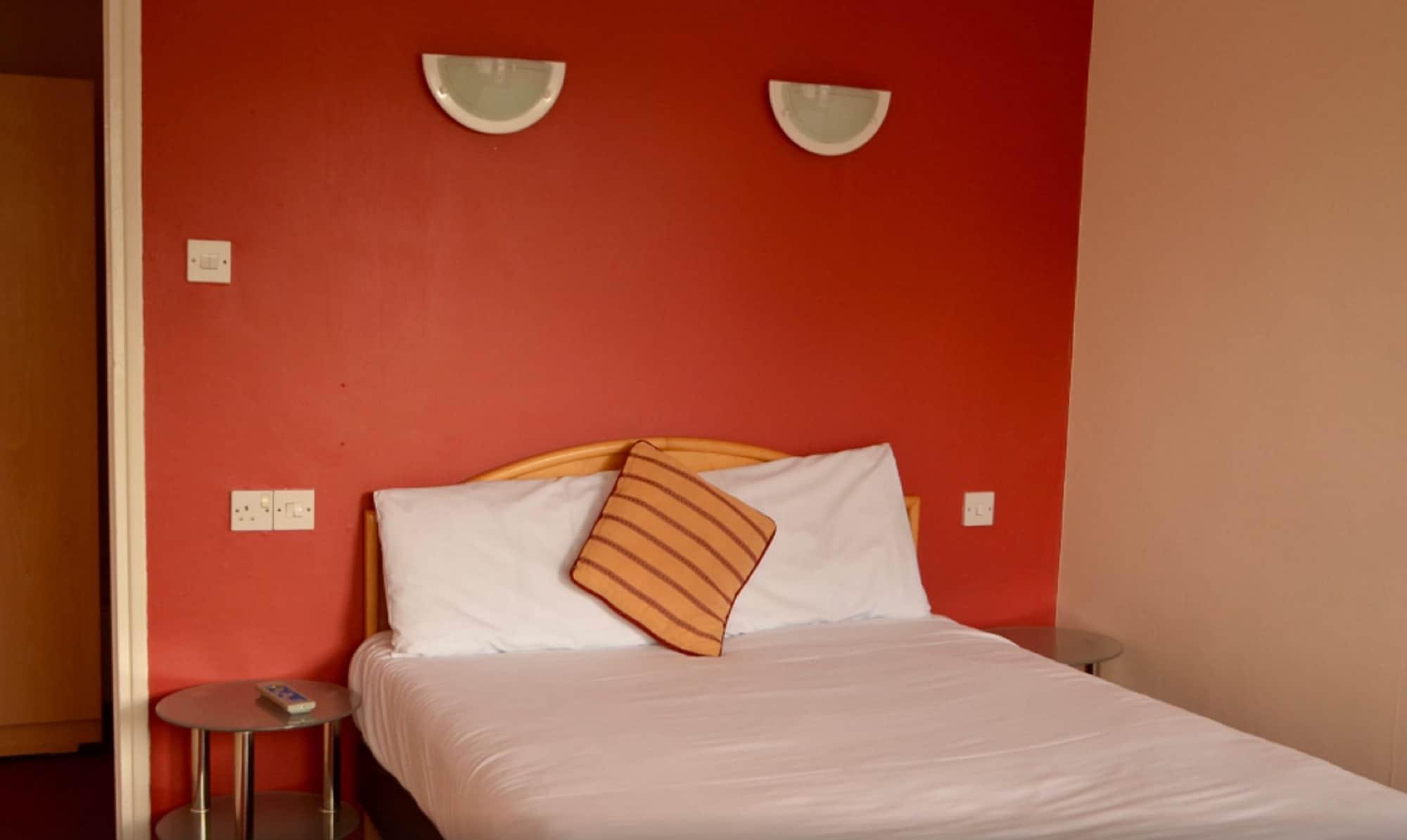 Sand Bay Holiday Village - Adults Only Weston-super-Mare Eksteriør billede