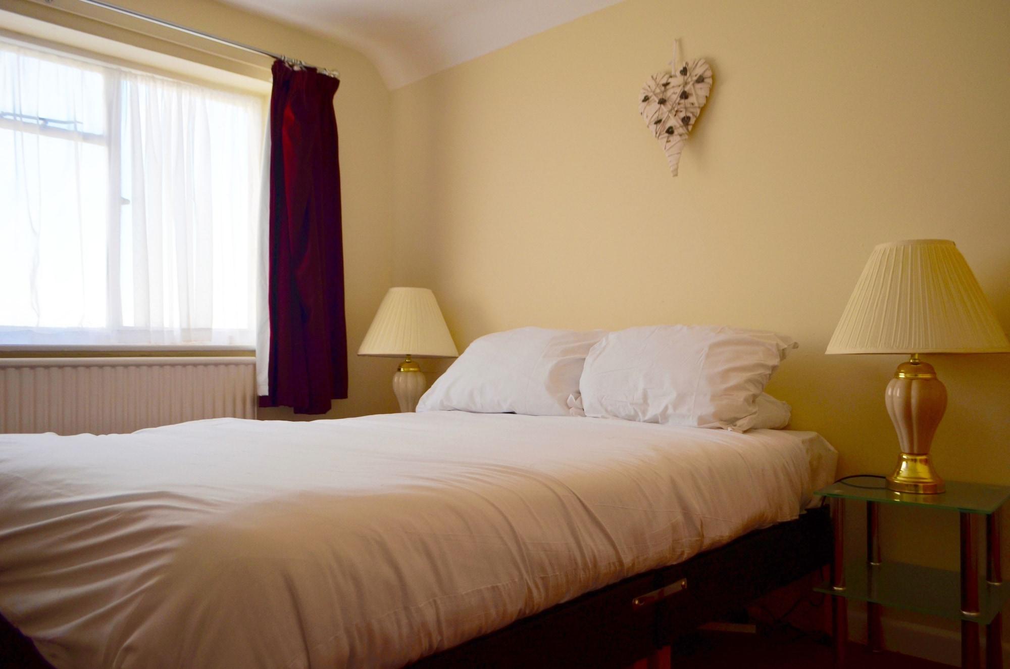 Sand Bay Holiday Village - Adults Only Weston-super-Mare Eksteriør billede
